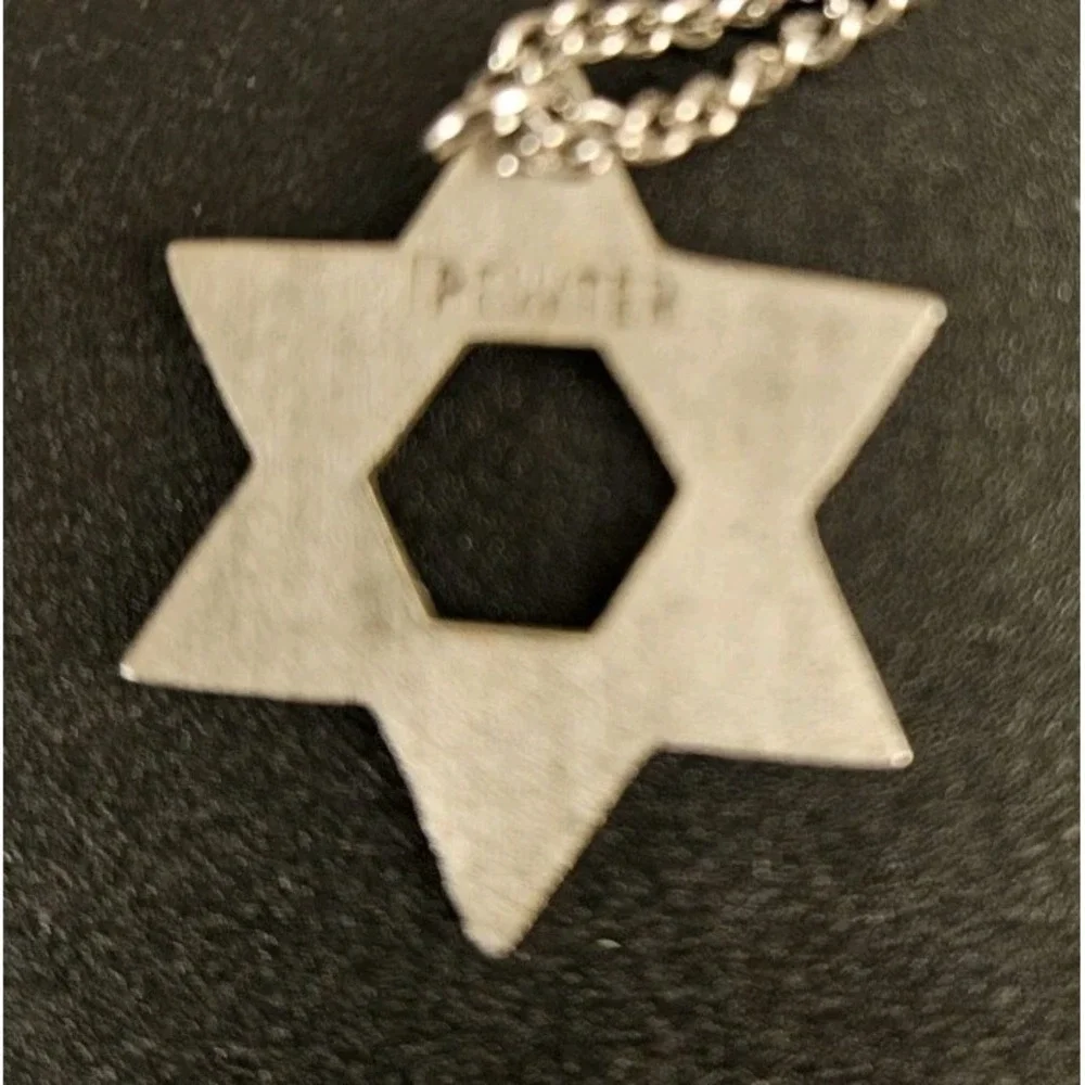 Vintage Pewter Star‎ Of David Necklace (637)